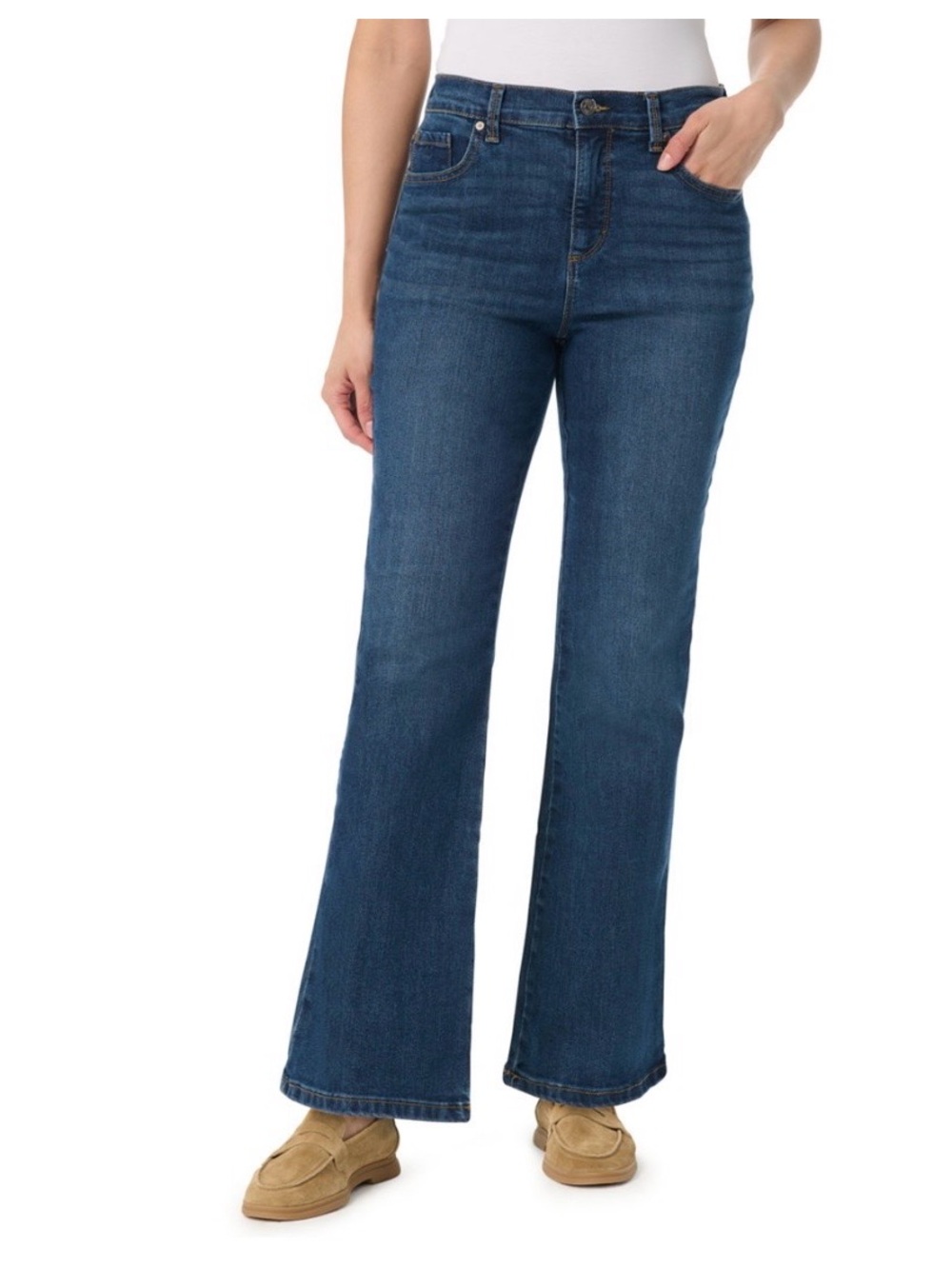 Gloria Vanderbilt
Petite Amanda Essential Flared High-Rise Jeans Size 14P